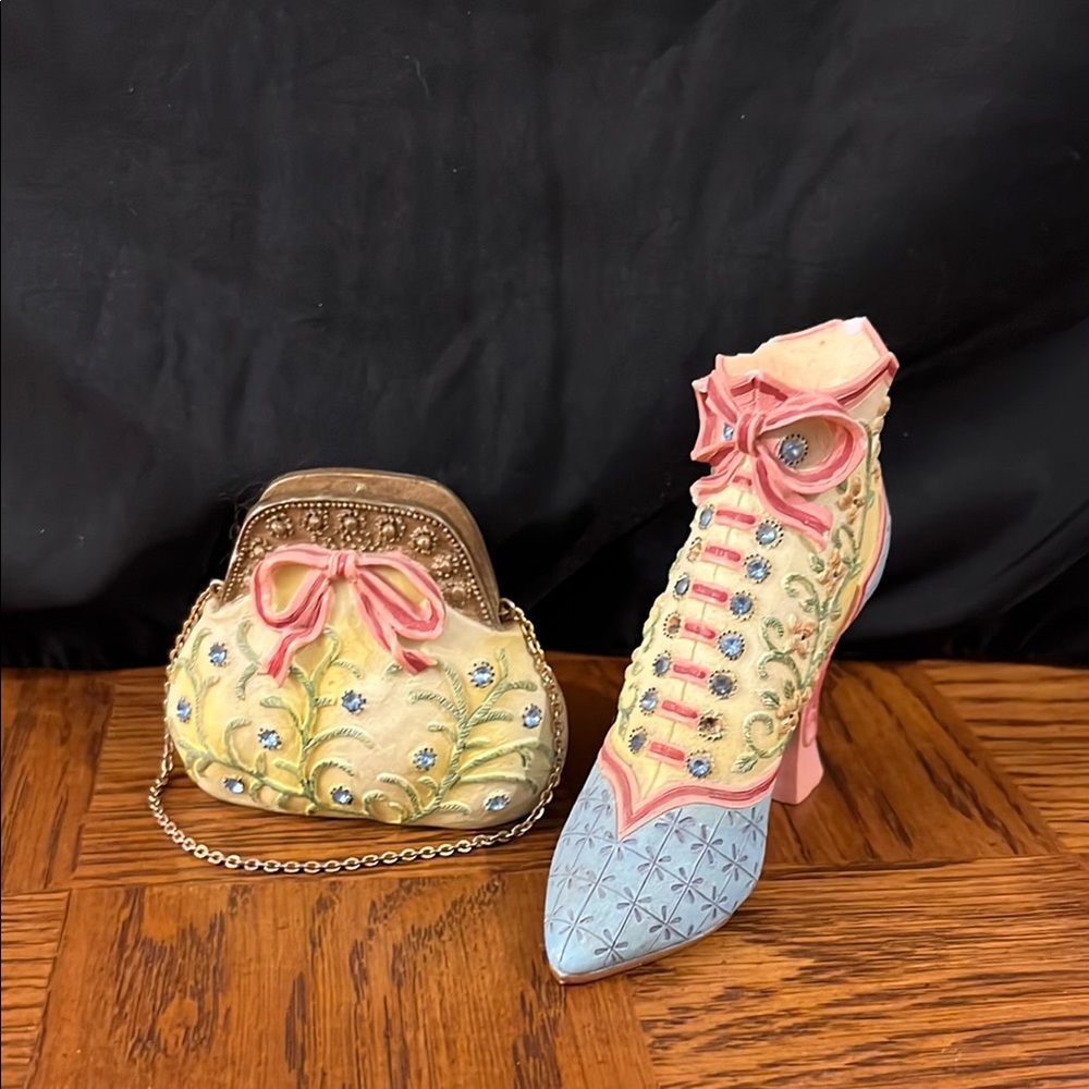 Home Interiors Pink and Blue Victorian Shoe and Purse Decor